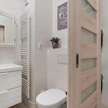 Cozy 2 Bedroom Flat In * Прага