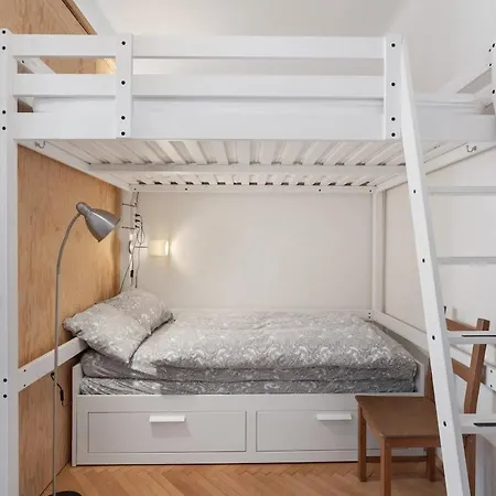 Cozy 2 Bedroom Flat In * Prága
